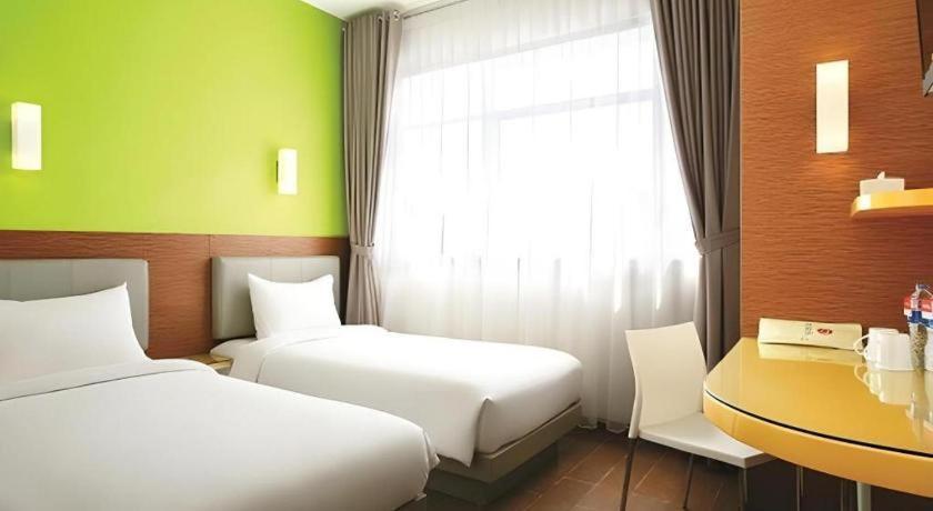 Amaris Hotel La Codefin Kemang Jakarta Ngoại thất bức ảnh