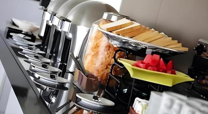 Amaris Hotel La Codefin Kemang Jakarta Ngoại thất bức ảnh