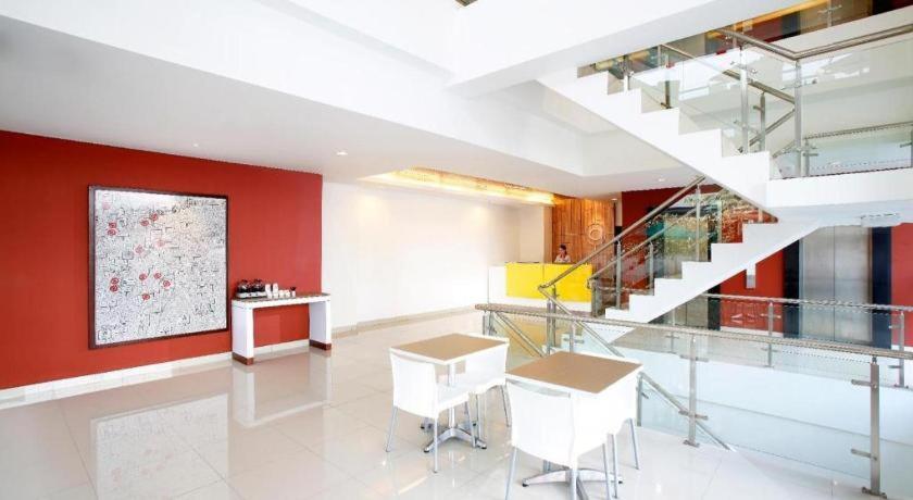 Amaris Hotel La Codefin Kemang Jakarta Ngoại thất bức ảnh